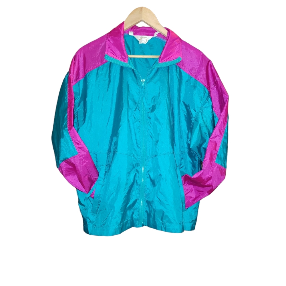 Retro/ Vintage Cabela's windbreaker jacket